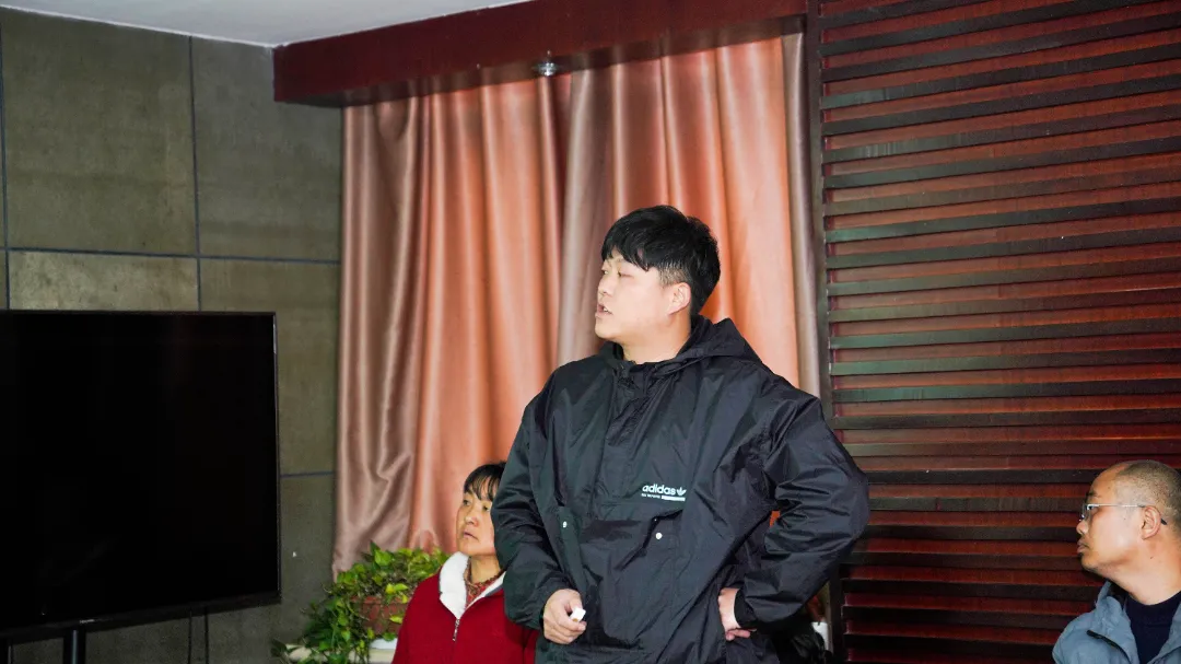 六大茶山2021年終述職圓滿完成，共迎百年榮耀&middot;雙十加冕的2022年